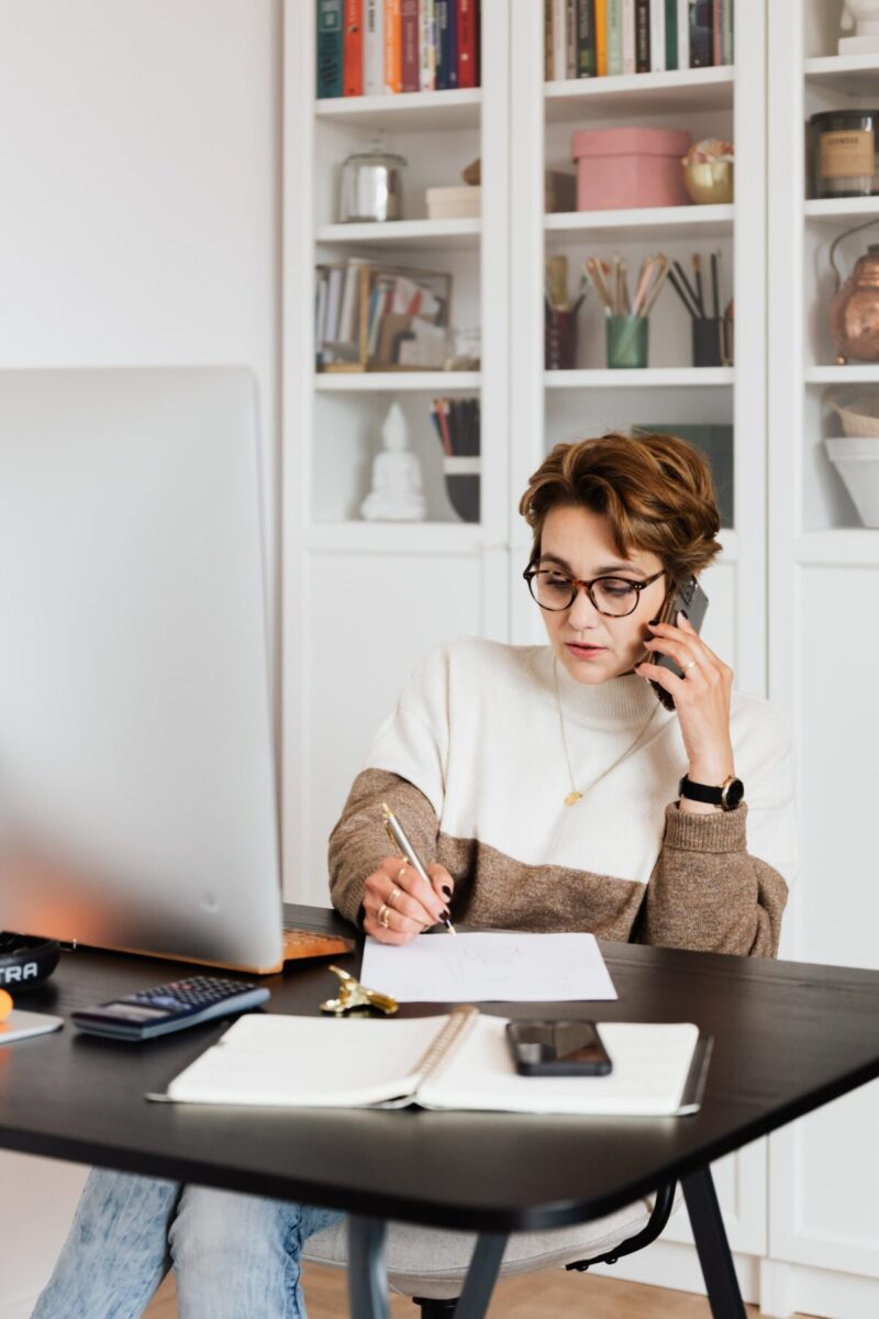 Despite Outperforming Their Male Peers, Female Leaders Are Still Only 10% In the Finance World