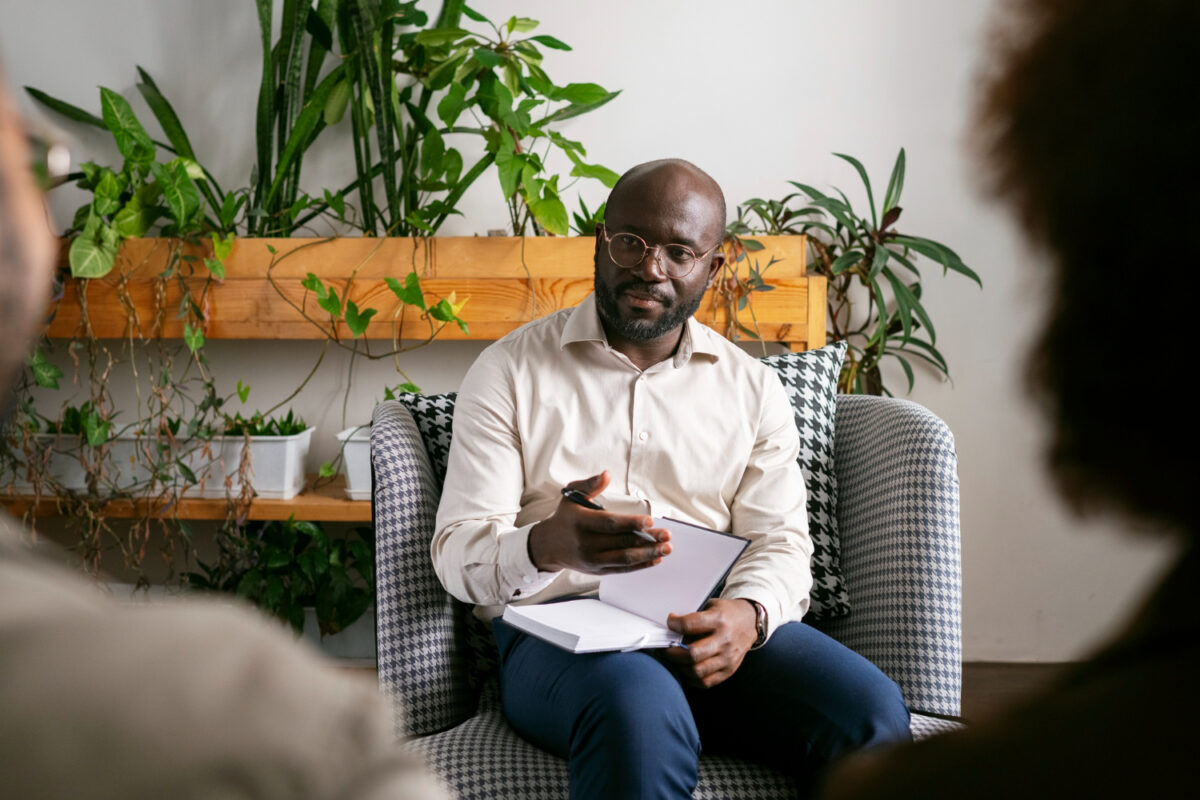 How Medication and Therapy Can Treat Gambling Disorders Effectively